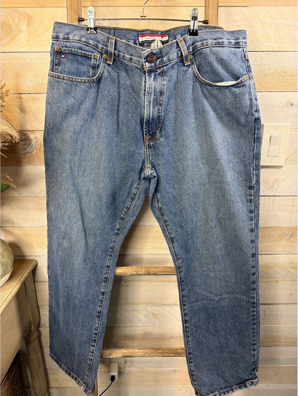 Tommy Hilfiger Classic Fit Blue Denim Jeans 36x30